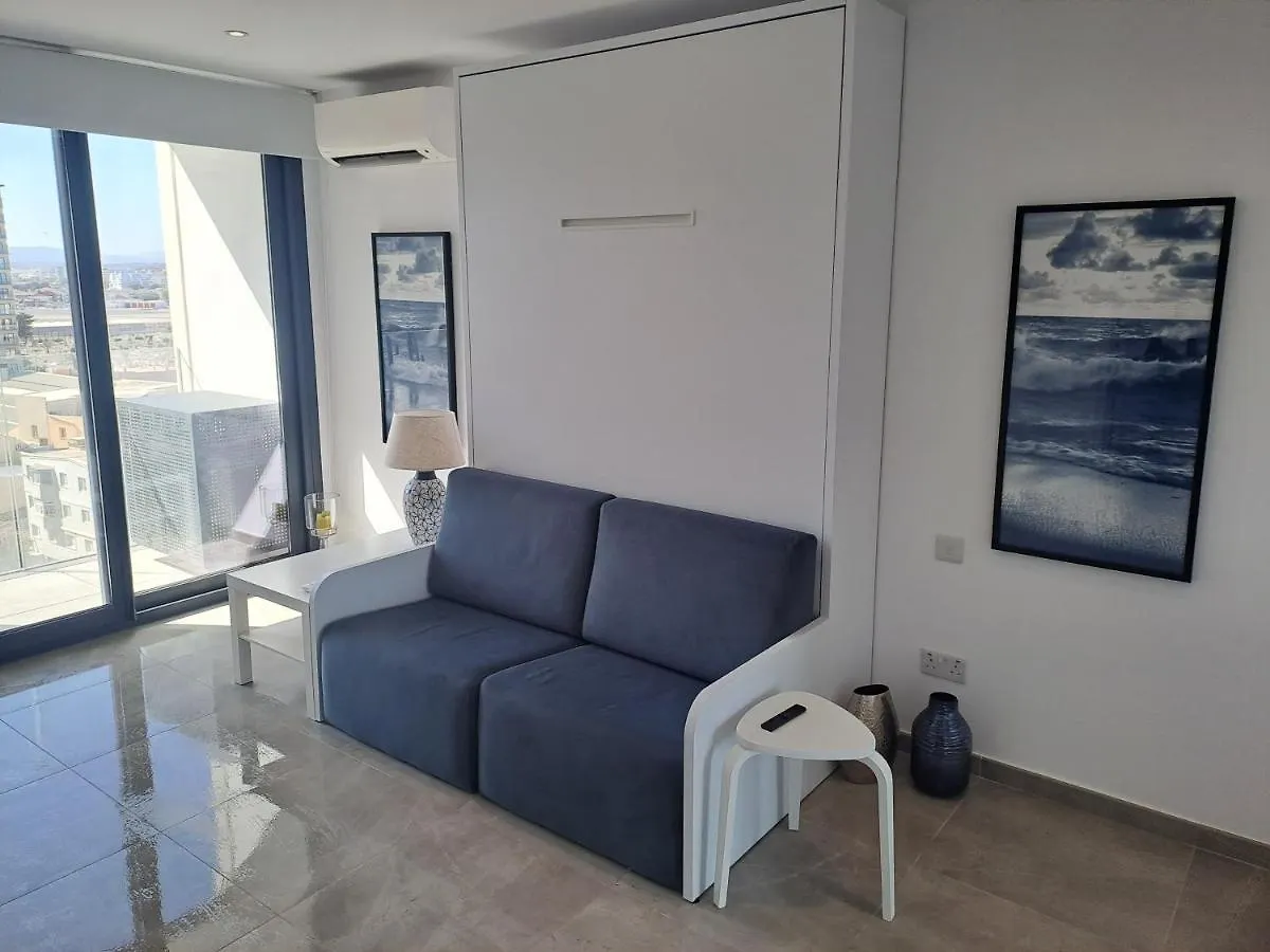 Beautiful Studio In Gibraltar - E1 Gibraltar